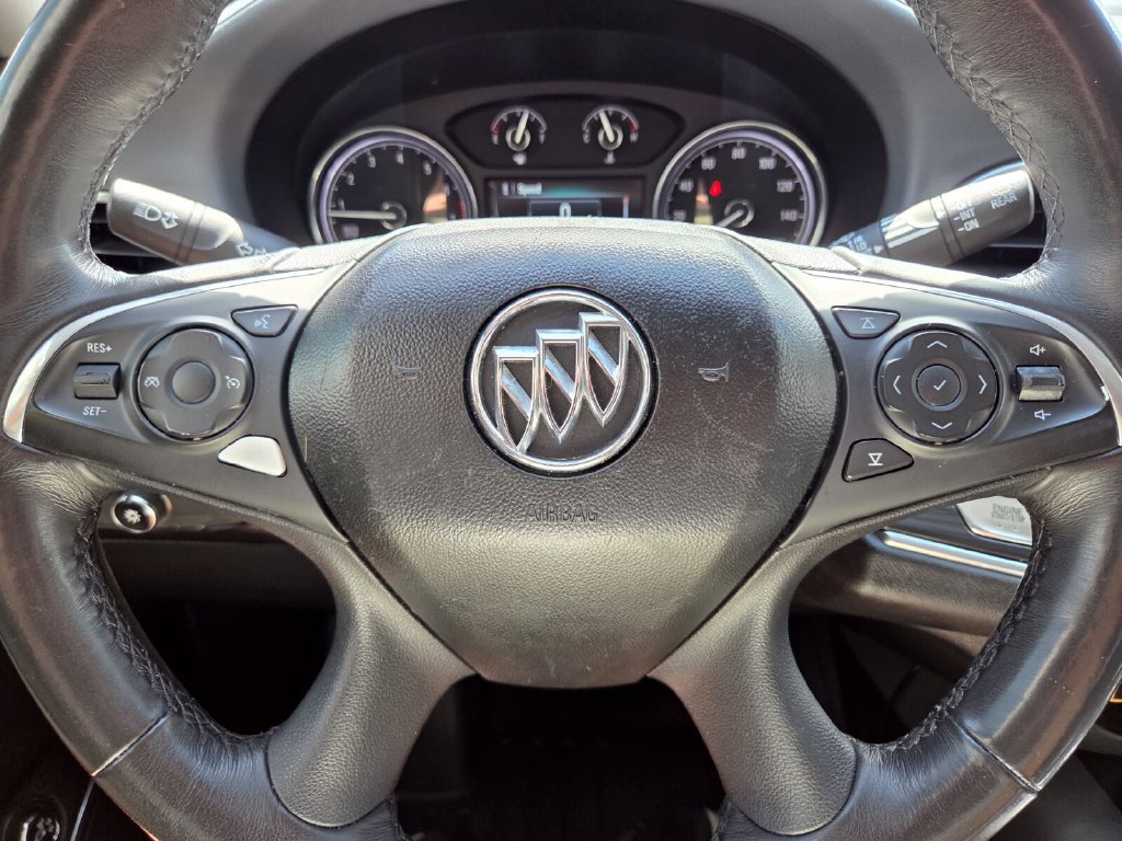 Used 2019 Buick Enclave Essence FWD image 29
