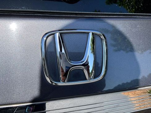 Used 2016 Honda Odyssey EX-L image 31