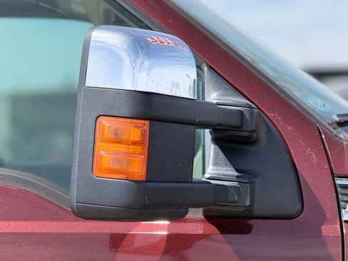 Used 2011 Ford F250 Lariat w/ Chrome Pkg image 9