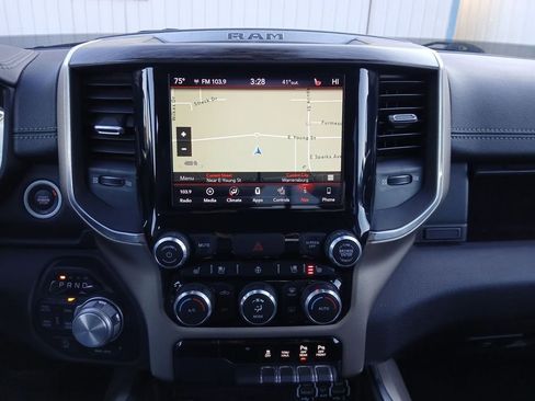 Used 2019 RAM 1500 Laramie image 17
