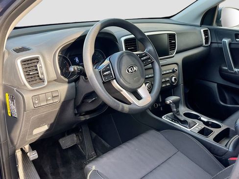 Used 2022 Kia Sportage LX FWD image 9