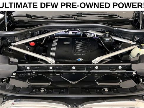 Used 2022 BMW X7 xDrive40i w/ M Sport Package AWD/4WD image 12