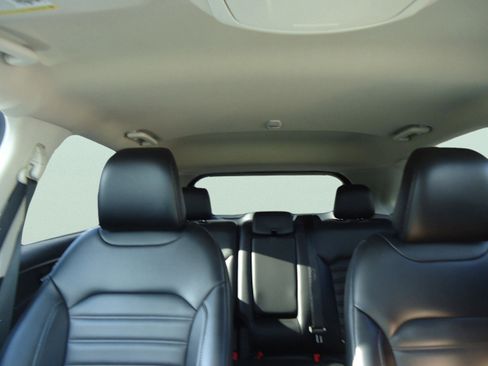 Used 2022 Ford Edge SEL w/ Convenience Package image 28