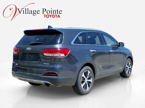 Used 2016 Kia Sorento EX w/ EX Premium Package AWD/4WD image 3