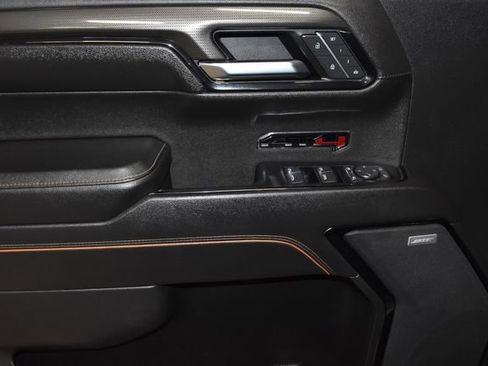 Used 2022 GMC Sierra 1500 AT4 image 31