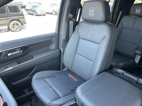 New 2026 Chevrolet Tahoe RST w/ RST Capability Package AWD/4WD image 25