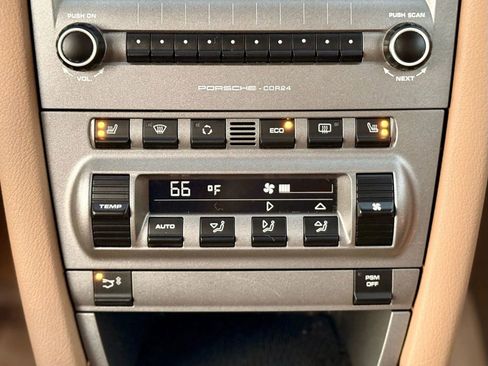 Used 2007 Porsche Cayman S image 16