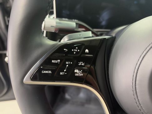 Used 2023 Mercedes-Benz S 580 4MATIC Sedan w/ AMG Line image 11