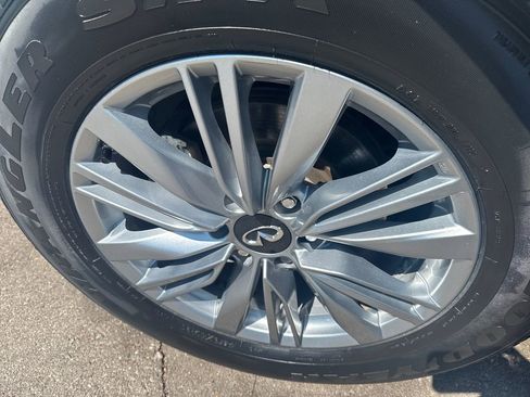 Used 2024 INFINITI QX80 Luxe RWD image 37