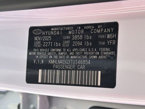 New 2026 Hyundai Elantra Sport image 32