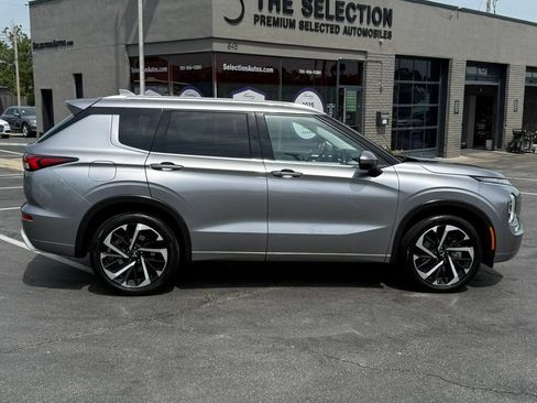 Used 2022 Mitsubishi Outlander SEL AWD/4WD image 21