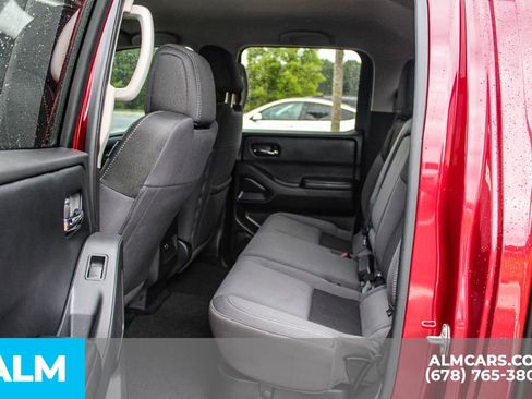 Used 2025 Nissan Frontier SV RWD image 17