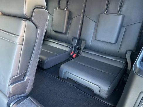 Used 2025 Lexus GX 550 550 Luxury image 14