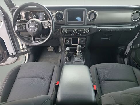 Used 2023 Jeep Wrangler Sport image 25