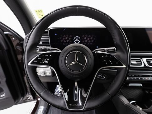Certified 2024 Mercedes-Benz Maybach GLS 600 4MATIC image 12