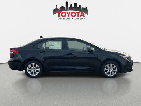 New 2026 Toyota Corolla LE image 2