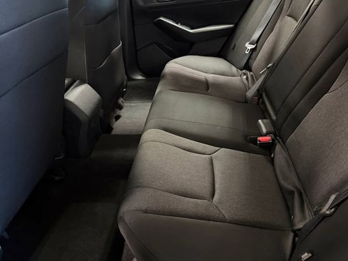 Used 2023 Honda Accord EX image 18