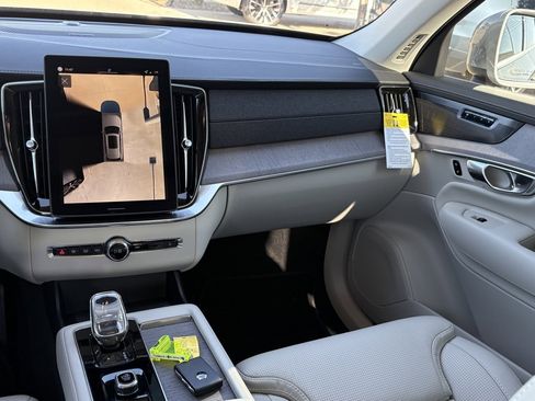 New 2026 Volvo XC90 B6 Ultra w/ Protection Package Premier image 12