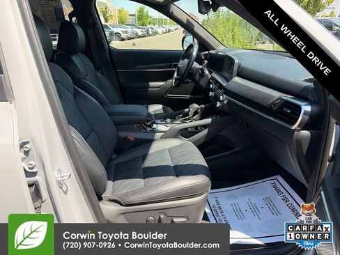 Used 2025 Kia Telluride SX Prestige X-Pro AWD/4WD image 12