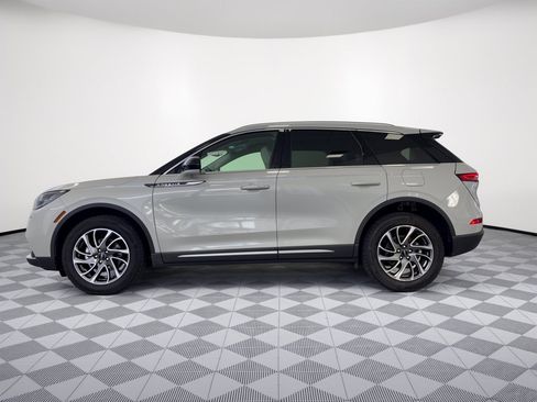 Used 2020 Lincoln Corsair FWD w/ Equipment Group 101A image 2