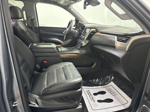 Used 2019 GMC Yukon Denali w/ Denali Ultimate Package AWD/4WD image 30