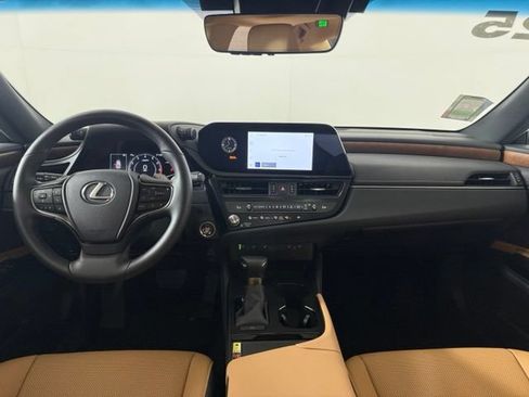 Certified 2025 Lexus ES 350 w/ Premium Package FWD image 34