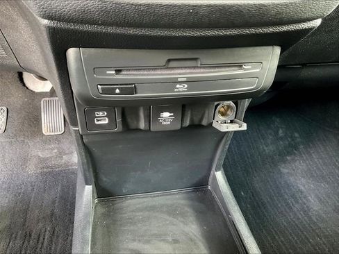 Used 2023 Honda Odyssey Touring image 15