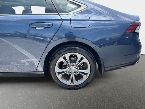 Used 2023 Honda Accord EX-L image 9