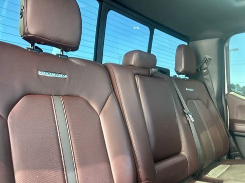 Used 2016 Ford F150 Platinum w/ Equipment Group 701A Luxury image 33