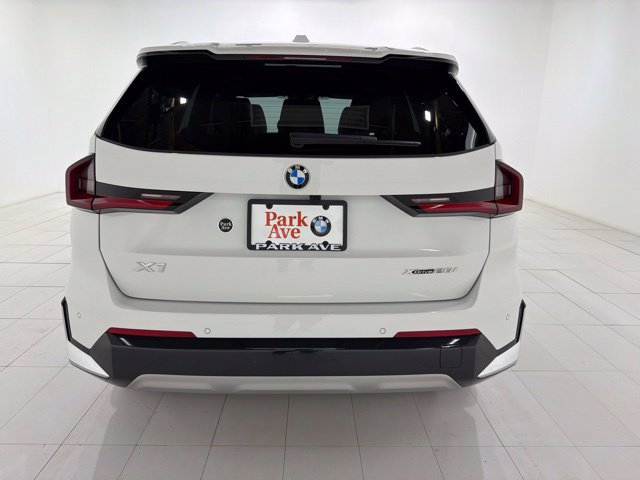 Used 2026 BMW X1 xDrive28i w/ Convenience Package AWD/4WD image 4