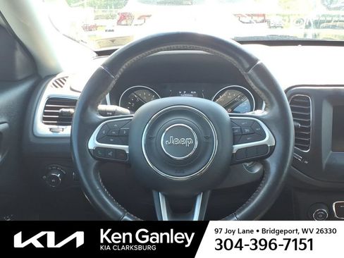 Used 2020 Jeep Compass Latitude AWD/4WD image 22