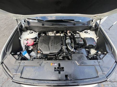 Used 2025 Hyundai Santa Fe SEL image 28