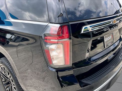 Used 2021 Chevrolet Tahoe LT w/ LT Signature Package RWD image 29