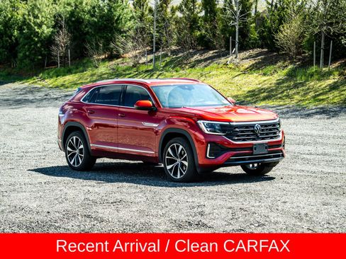 Used 2024 Volkswagen Atlas Cross Sport SEL Premium R-Line AWD/4WD image 10