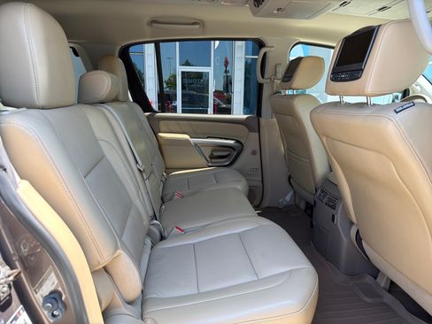Used 2015 Nissan Armada Platinum AWD/4WD image 26