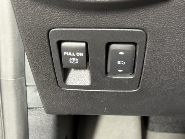 Used 2021 Ford Expedition Max Limited RWD image 16