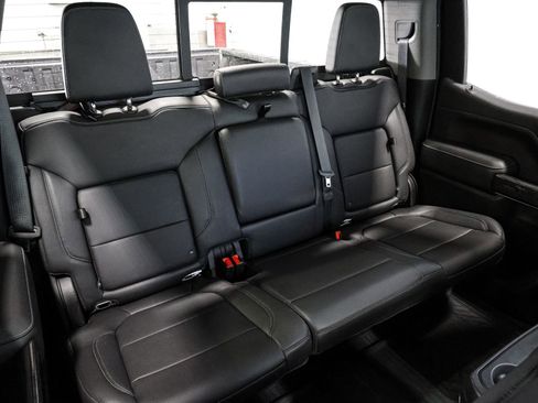 Used 2021 Chevrolet Silverado 1500 LTZ image 27