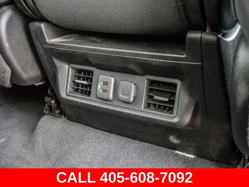 Used 2021 Chevrolet Silverado 1500 LT w/ Bed Protection Package AWD/4WD image 21