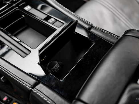 Used 2014 Aston Martin V8 Vantage S RWD image 56