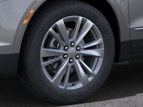 New 2025 Cadillac XT5 Premium Luxury w/ LPO, Floor Liner Package image 9