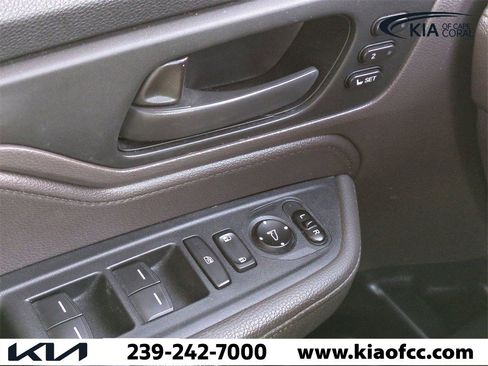 Used 2020 Honda Odyssey EX-L image 25