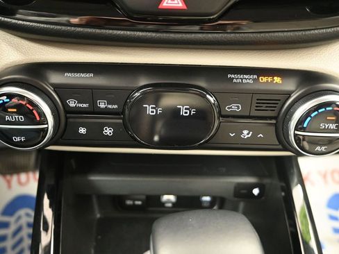 Certified 2023 Kia Soul EX image 21