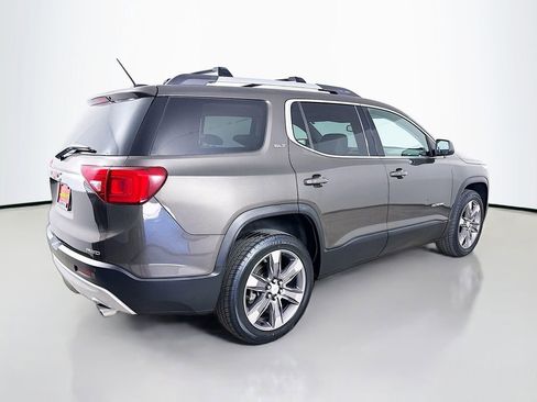 Used 2019 GMC Acadia SLT w/ LPO, Floor Liner Package image 8