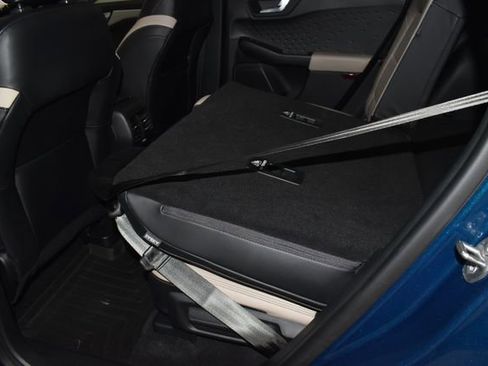 Used 2020 Ford Escape SEL image 34