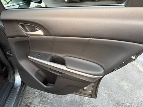 Used 2014 Honda Crosstour EX-L image 96