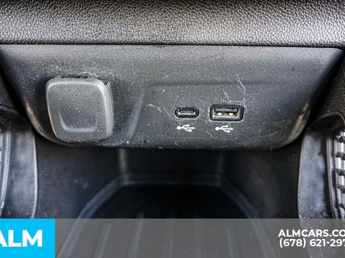 Used 2025 Chevrolet TrailBlazer LT FWD image 40