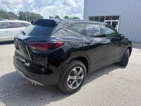 Used 2023 Chevrolet Blazer LT FWD image 9