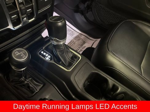 Used 2022 Jeep Gladiator Overland w/ Popular Equipment Package image 28