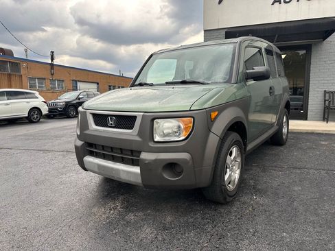 Used 2005 Honda Element EX image 2