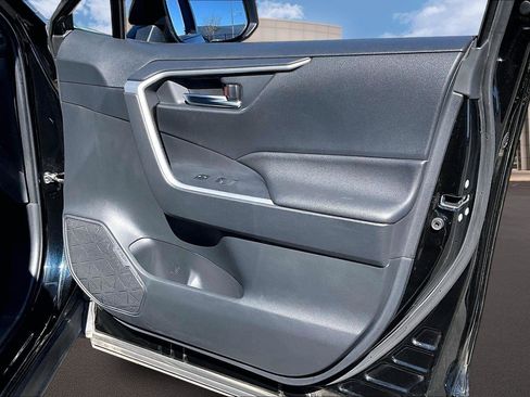 Used 2024 Toyota RAV4 XLE Premium image 22